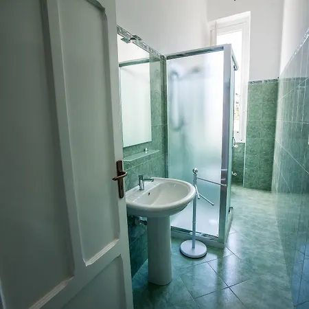 Venetian 3* Lecce